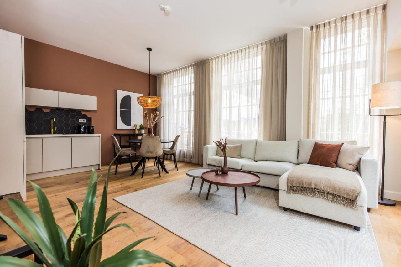 Appartamento Excellent Listing 'Shiraz' L'Aia Esterno foto