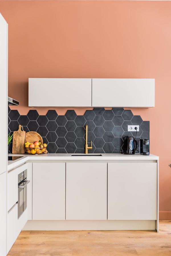 Appartamento Excellent Listing 'Shiraz' L'Aia Esterno foto