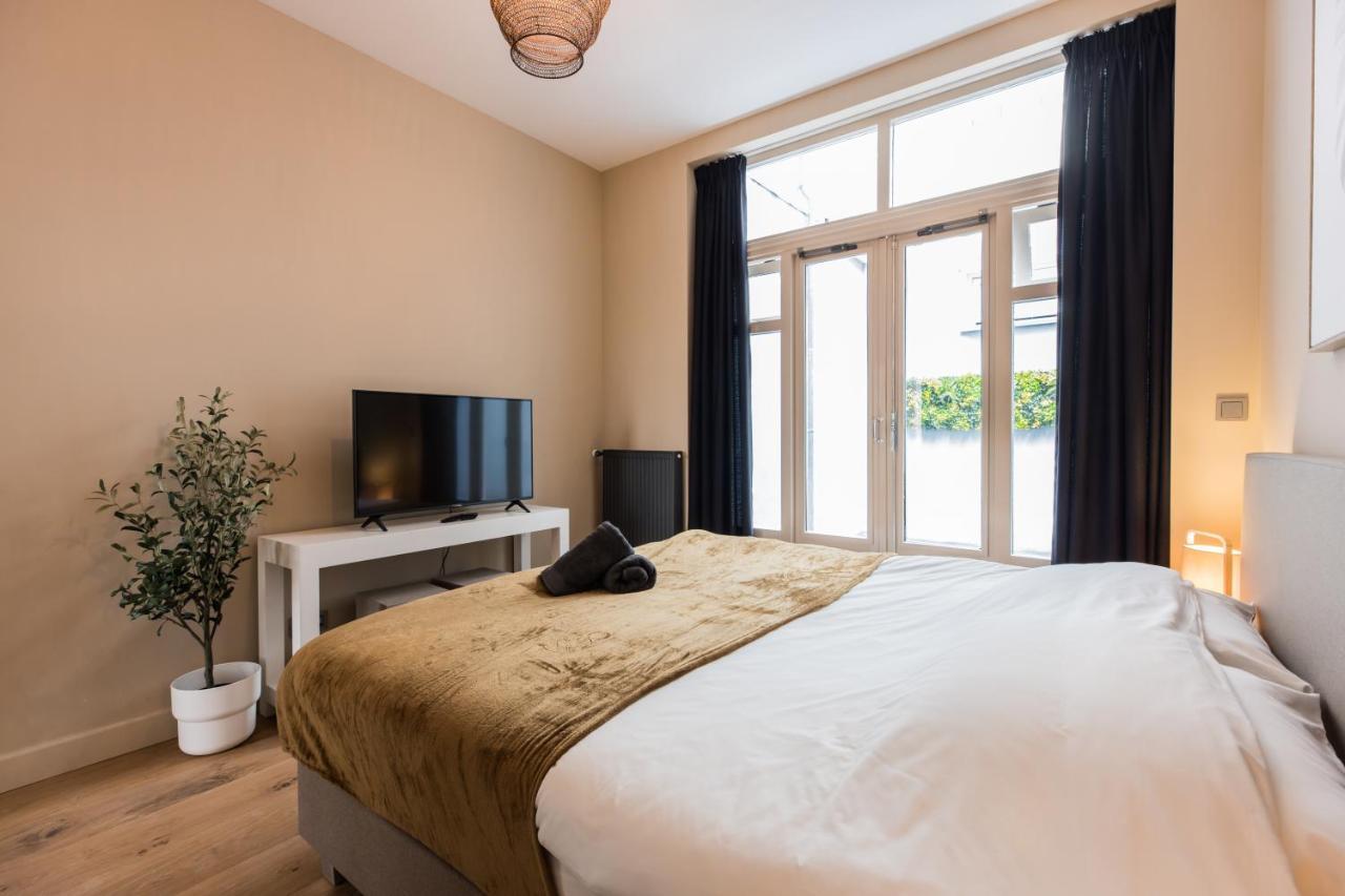 Appartamento Excellent Listing 'Shiraz' L'Aia Esterno foto